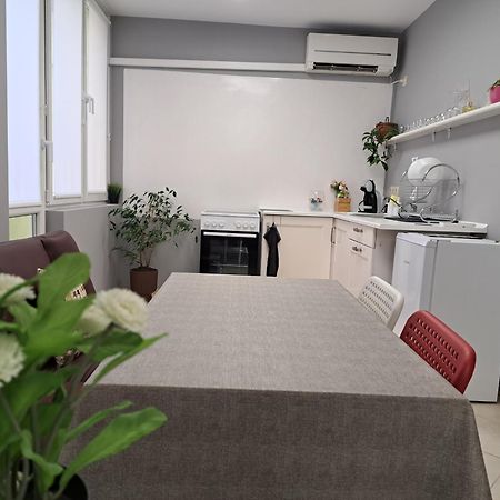 Sixtyships Ruse Center Apartment Exterior foto